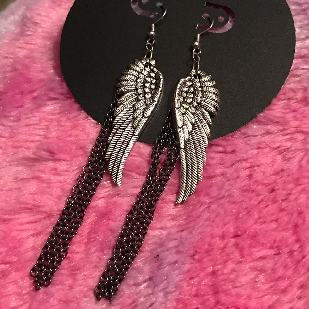 Hand made silver wing earrings - Picture 3 of 4